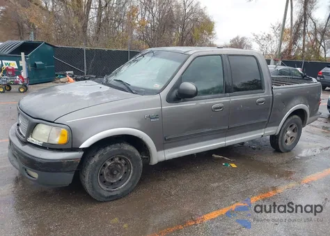 2002 Ford F-150 Lariat/Xlt z USA, uszkodzony, nr VIN 1FTRW07L42KB41702